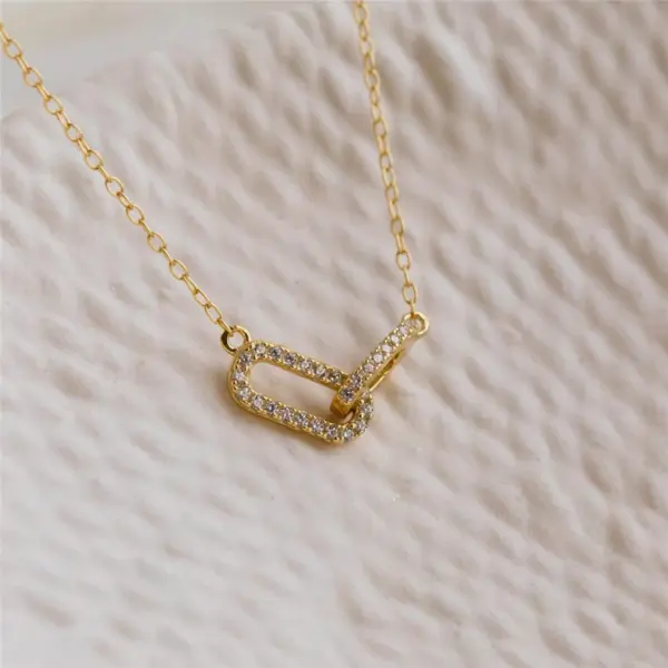 ON Necklace 03312